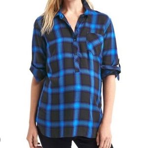 NWT - Gap plaid button up - Women’s XS